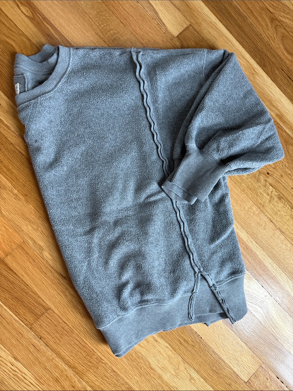 American Eagle Outfitters Gray Crewneck Sweatshirt